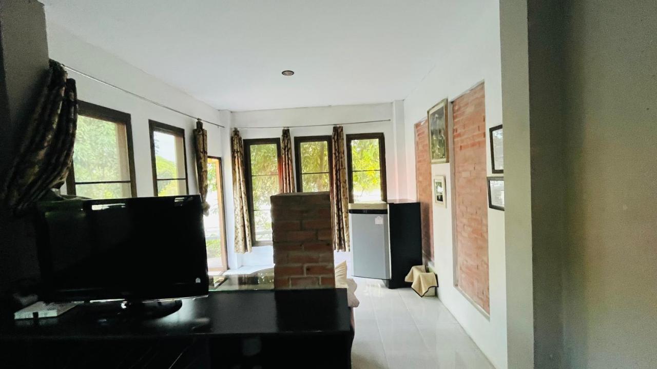Moon River Resort Phimai 외부 사진
